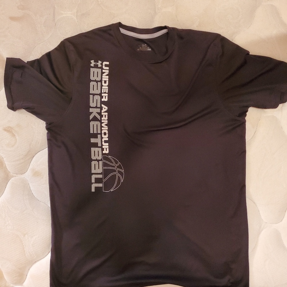 Under Armour Undershirt